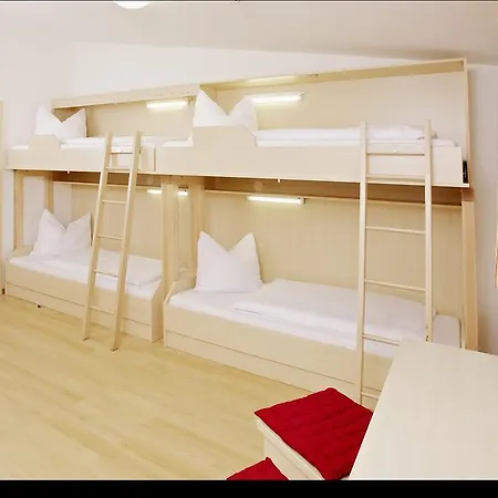 Jugendgaestehaus موندزي