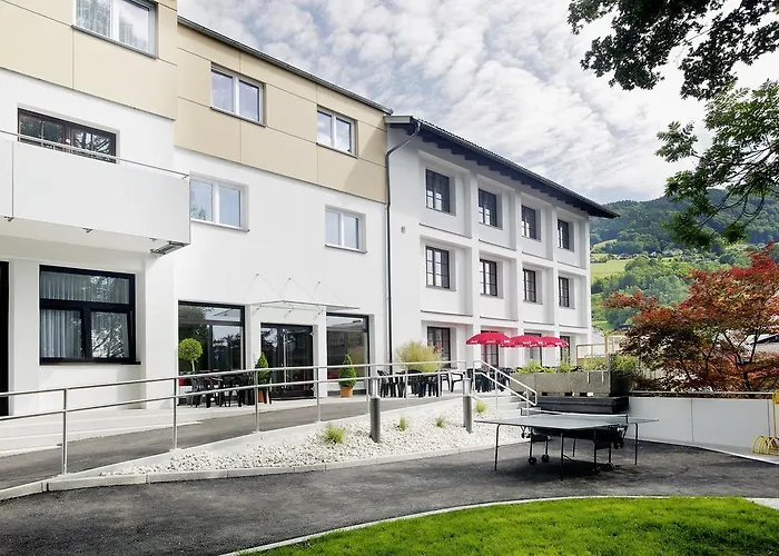 Vandrerhjem Jugendgaestehaus *